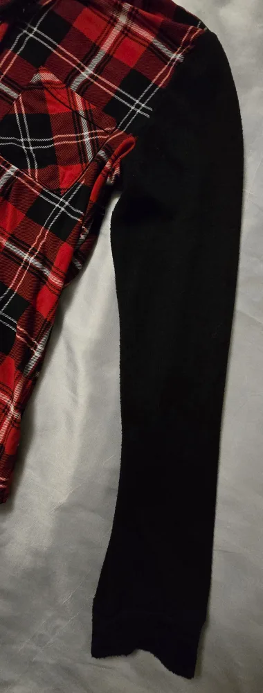 Womens Ardene Red & Black Plaid Hooded Shirt - SIze Medium image indicator(5)