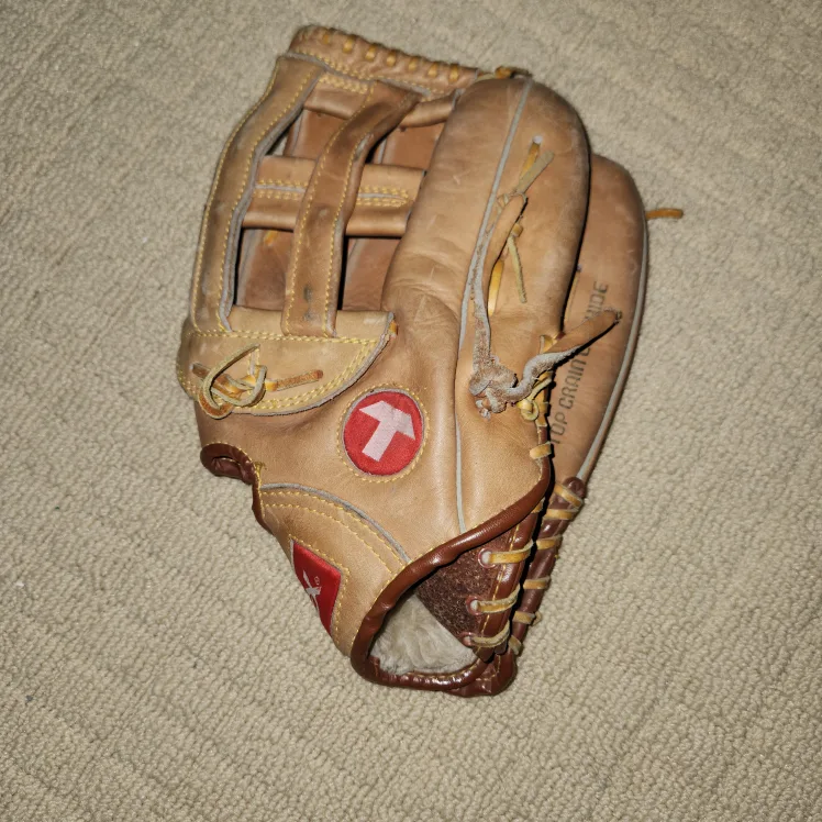 Trex 9000 XLT Baseball Glove image indicator(2)