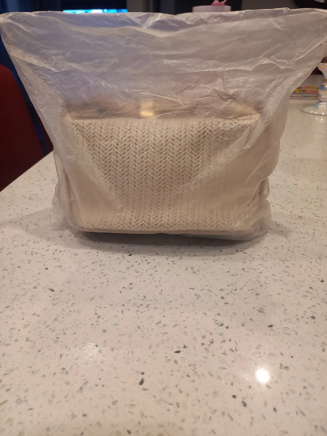 Brand New Women's Straw Crossbody Bag - Beige image indicator(7)