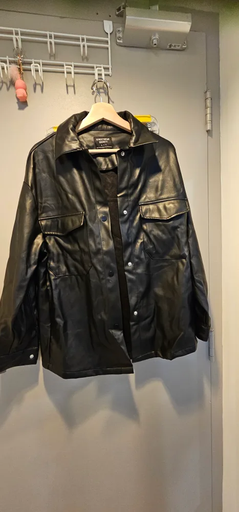 Streetwear Society Black Faux Leather Jacket - Size M image indicator(4)