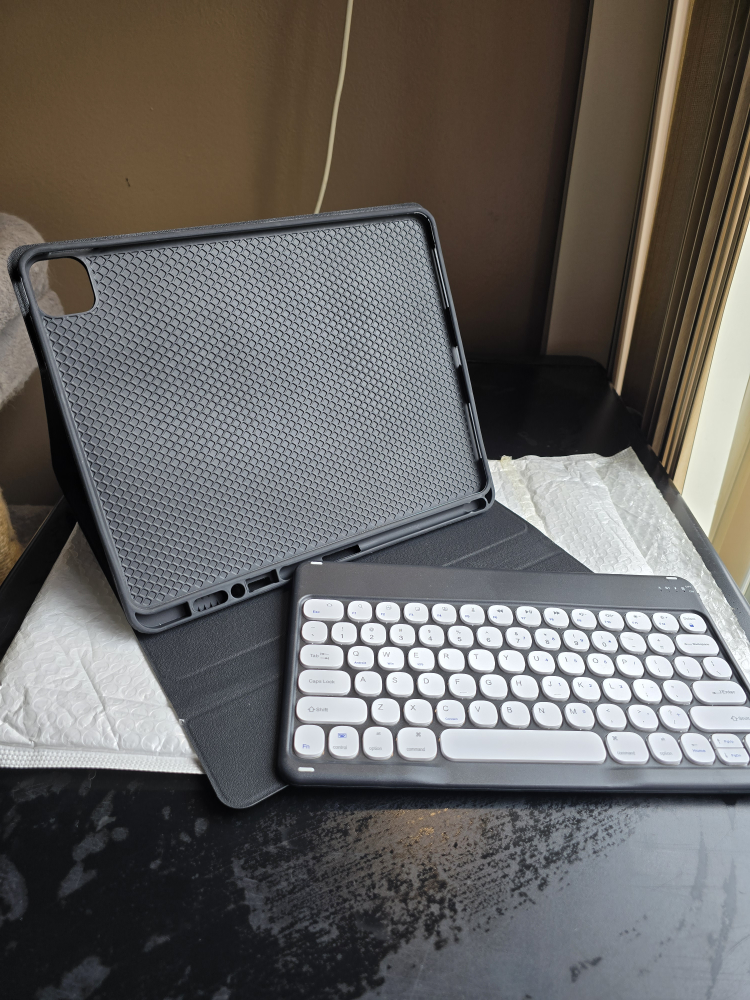 iPad 13" M2 Case with Keyboard, Black