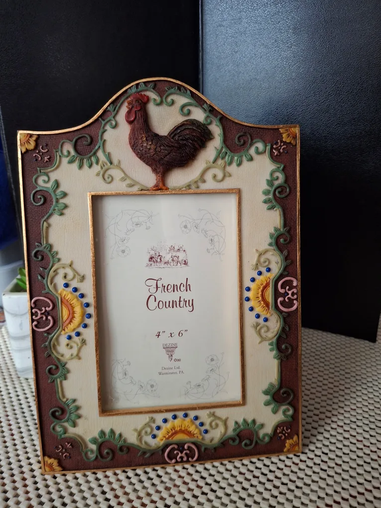 French Country 4" x 6" Photo Frame thumbnail