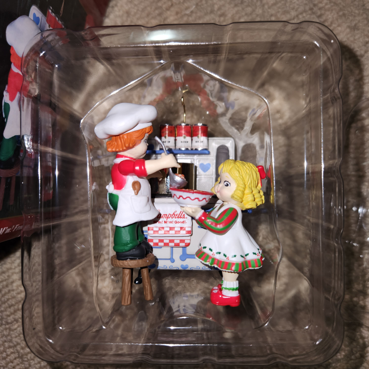 Campbell's M'm! M'm! From the Kitchen Ornament Carlton Cards - photo 4