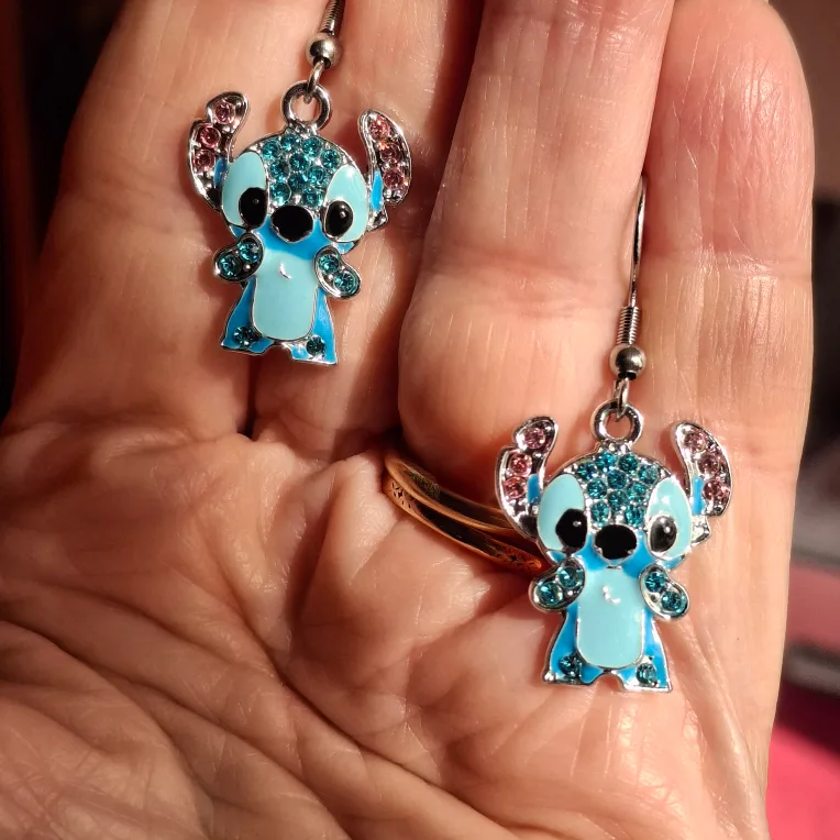 Disney Lilo & Stitch Dangle Earrings thumbnail