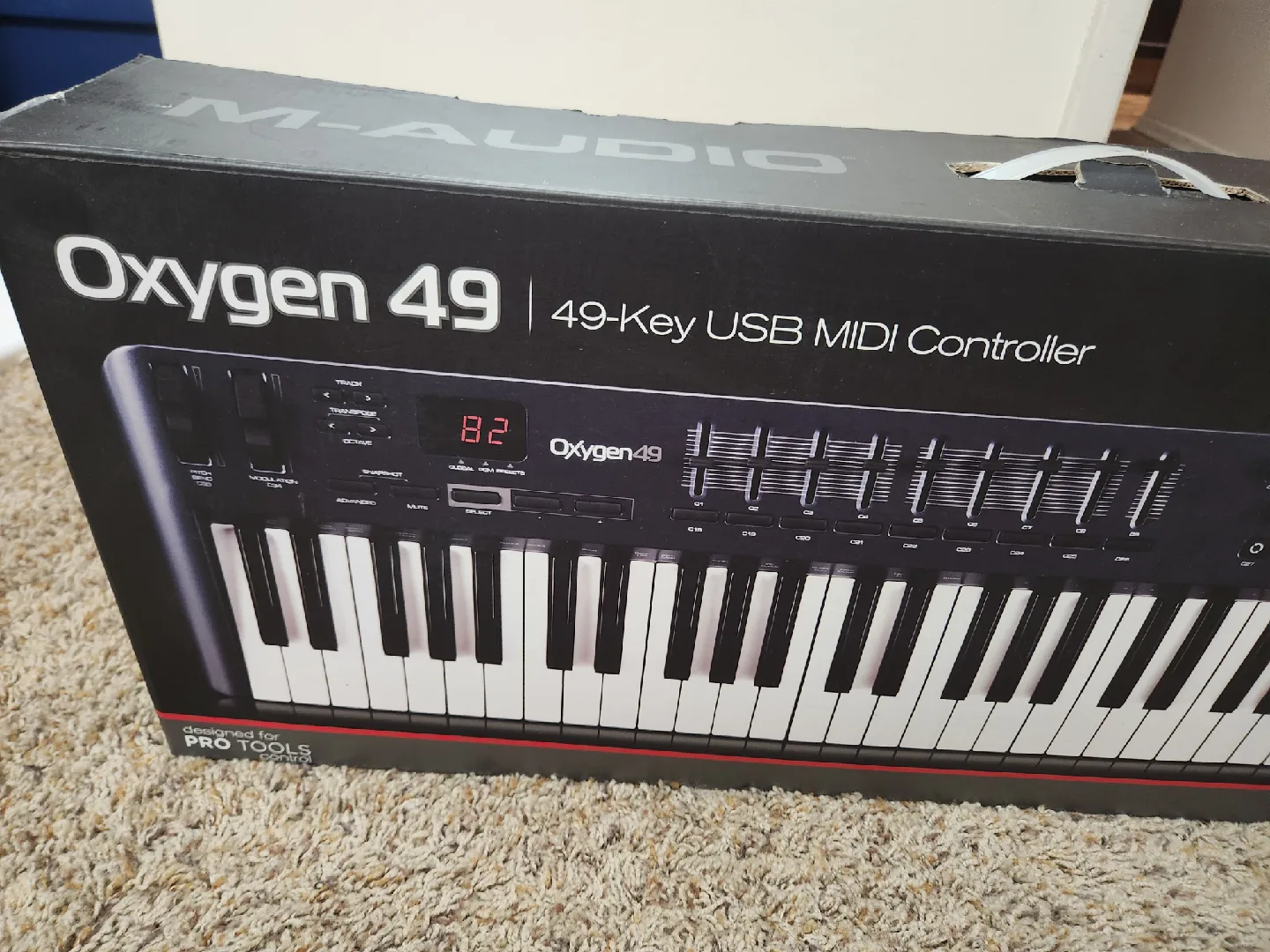 M-Audio Oxygen 49 49-Key USB MIDI Controller thumbnail