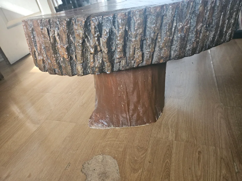Tree Stump Side Table image indicator(2)