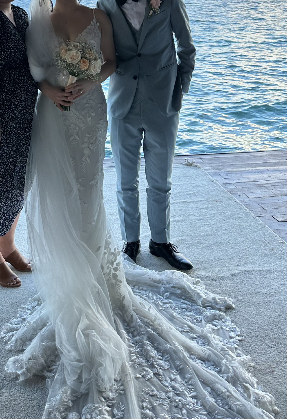 Lace wedding dress with detailed train - photo 3