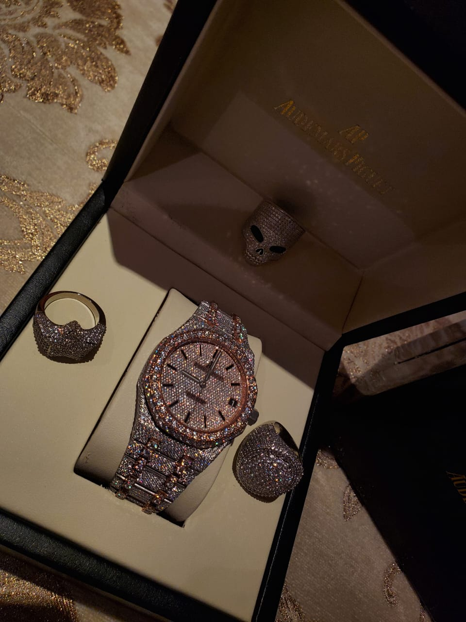 Real Gold Audemars Piguet Watch - photo 2