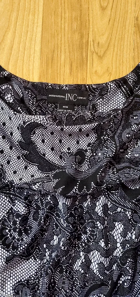 INC International Concepts Blouse - Size M image indicator(2)