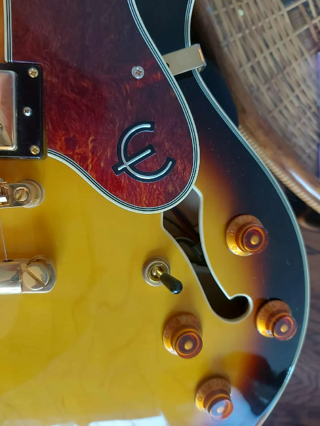 Epiphone Sheraton-II VS Electric Guitar image indicator(5)