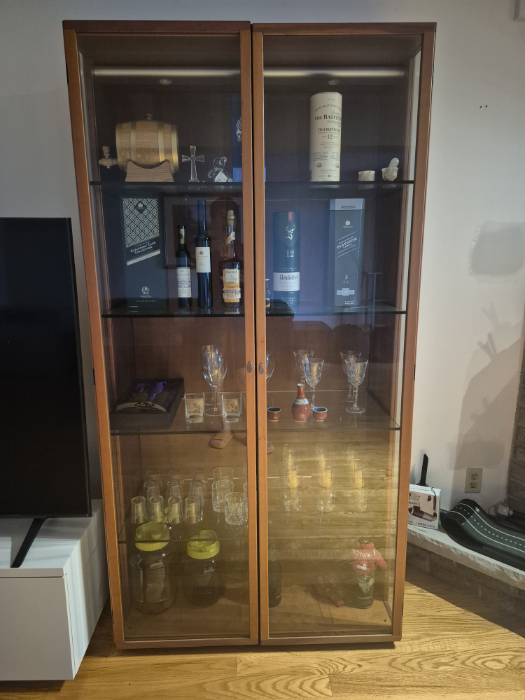 Display Cabinet
