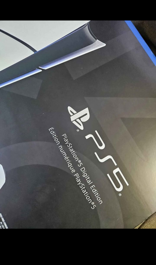 PlayStation 5 Digital Edition - Brand New