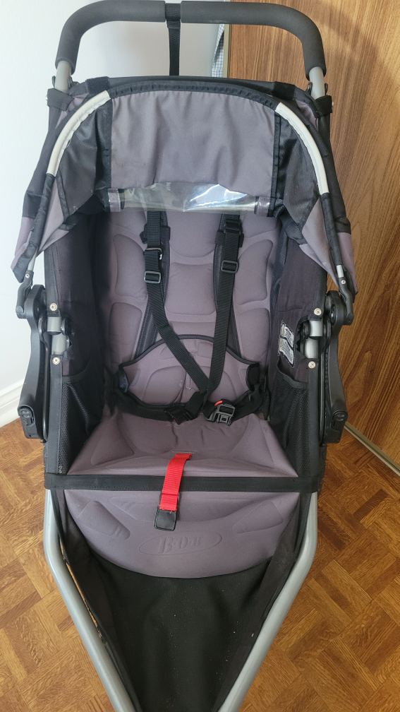 BOB Revolution Stroller - Great Condition! - photo 3