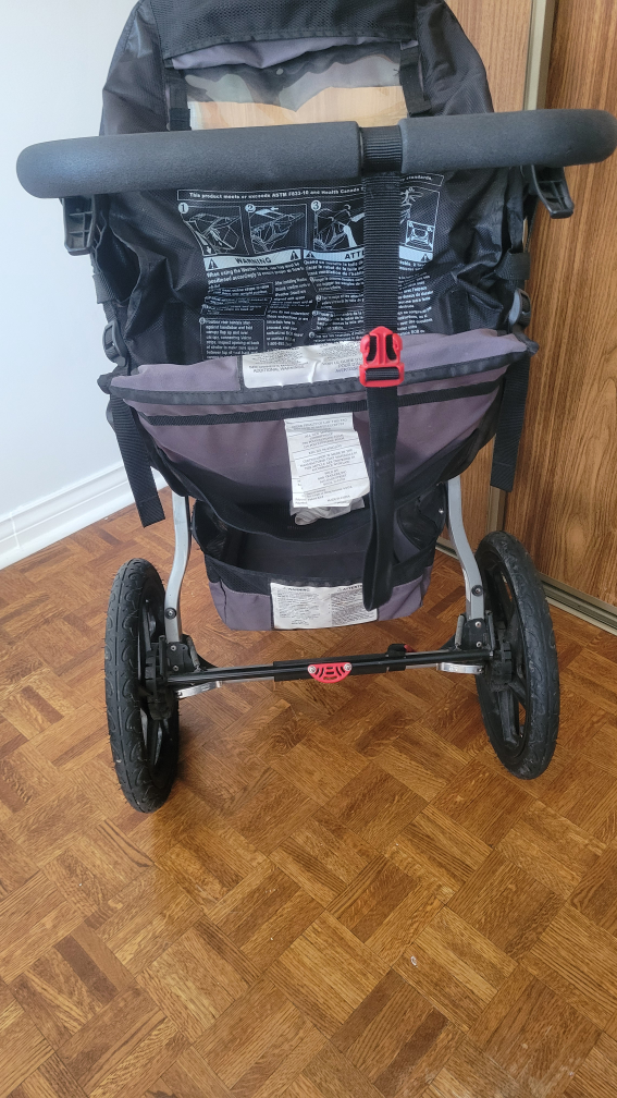 BOB Revolution Stroller - Great Condition! - photo 4
