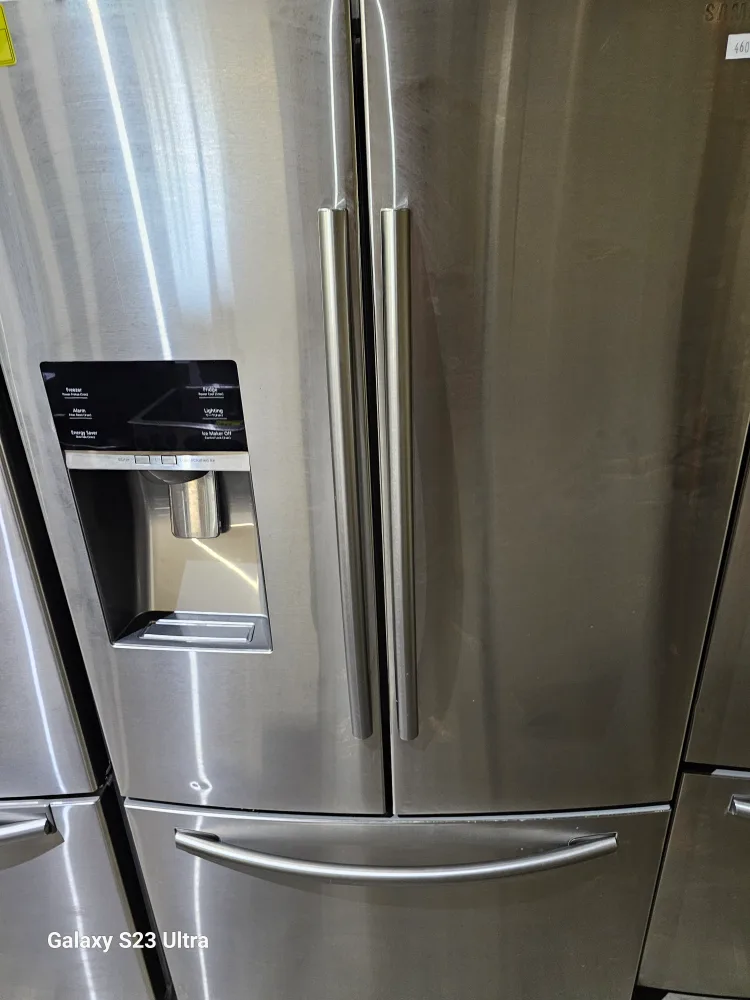 Samsung Stainless Steel French Door Refrigerator thumbnail