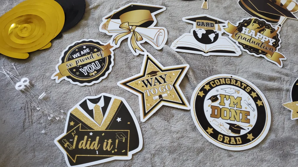 Graduation Party Decorations - Gold & Black image indicator(4)