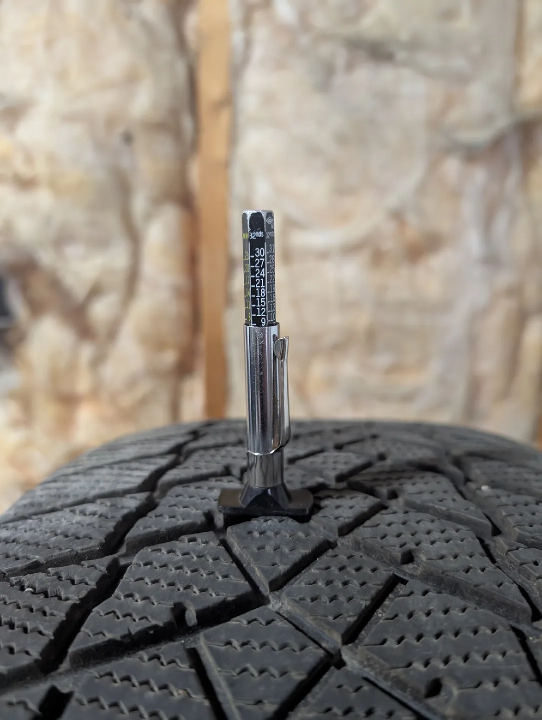 (4)-235/65R17 Winter Tires On Steel Rims Off 2016 Honda Odyssey image indicator(3)