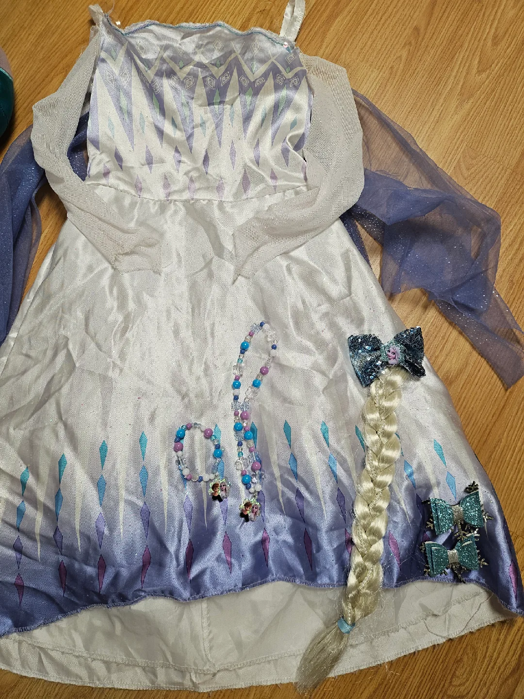 Disney Frozen Elsa Dress Up Set image indicator(2)