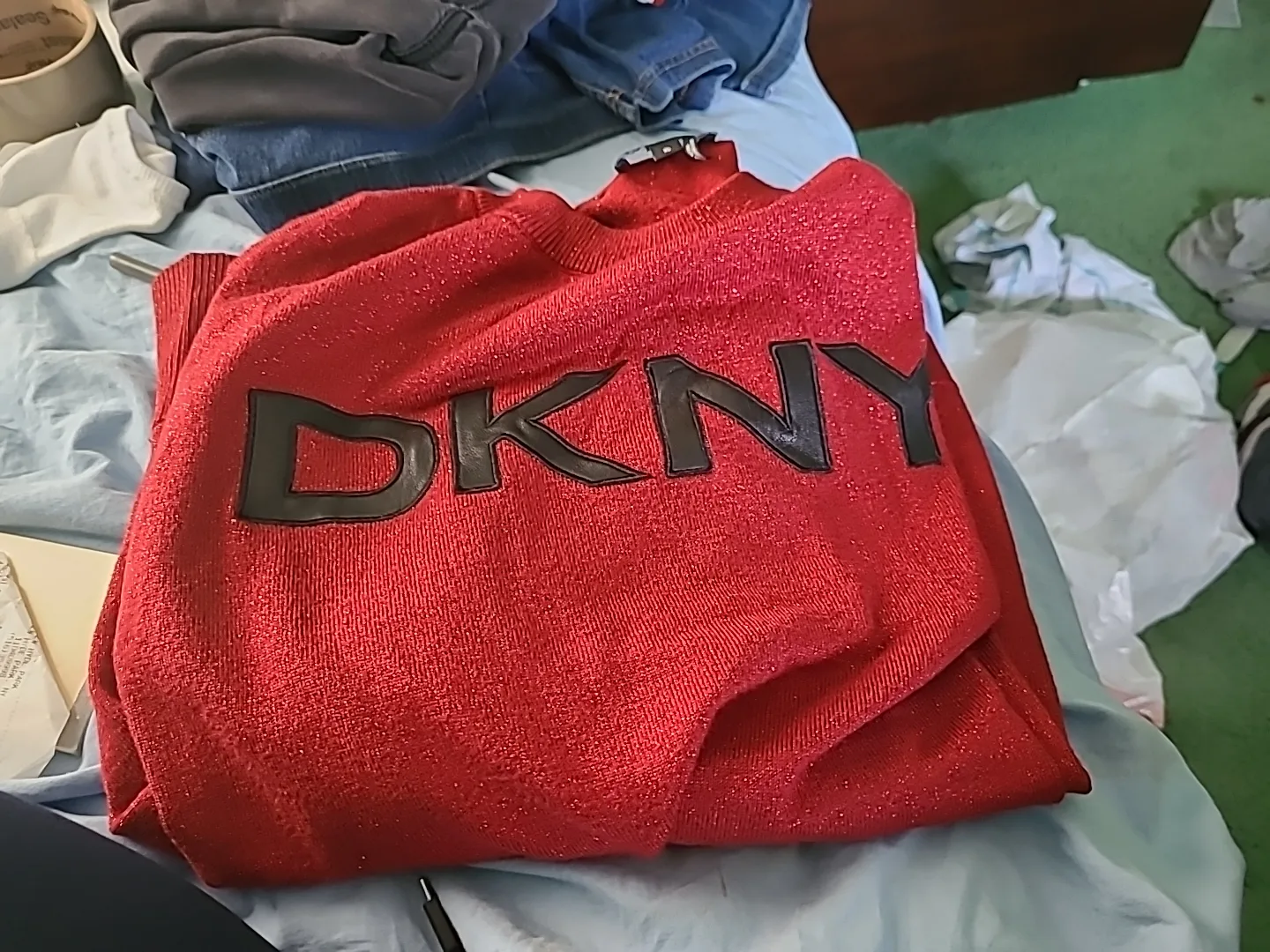 DKNY Red Sweater, Size XL image indicator(4)
