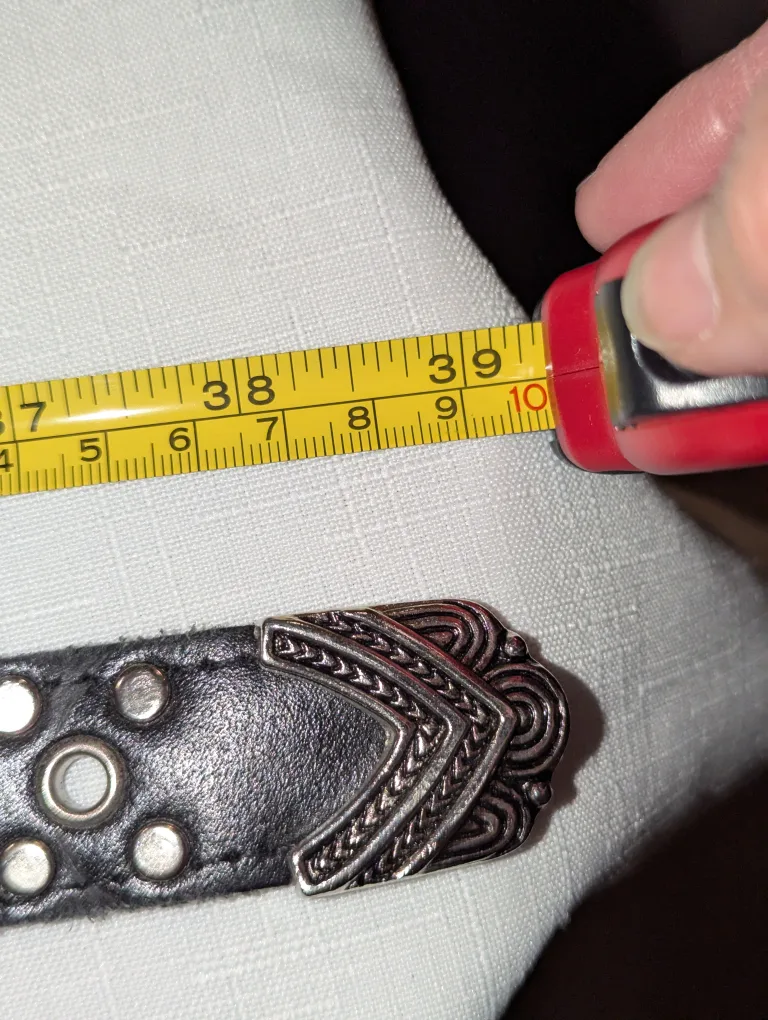 Fashion Belt, Size L, 39 inches metal links and leather image indicator(2)