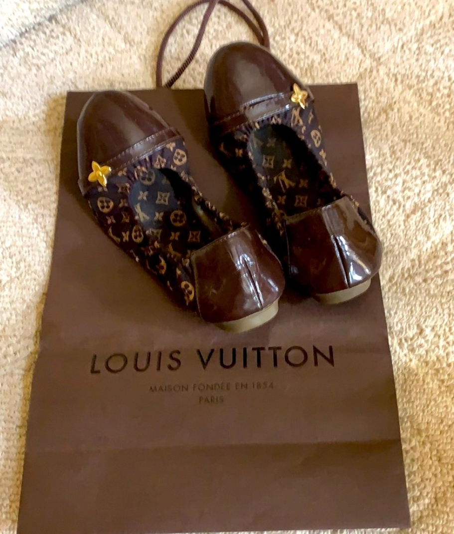 Louis Vuitton Flat Shoes - Size 6 - photo 3