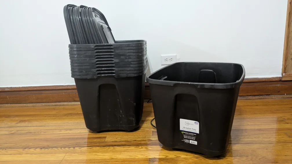 12 Black 18-Gallon Totes bins