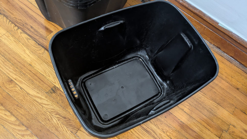 12 Black 18-Gallon Totes bins - photo 3
