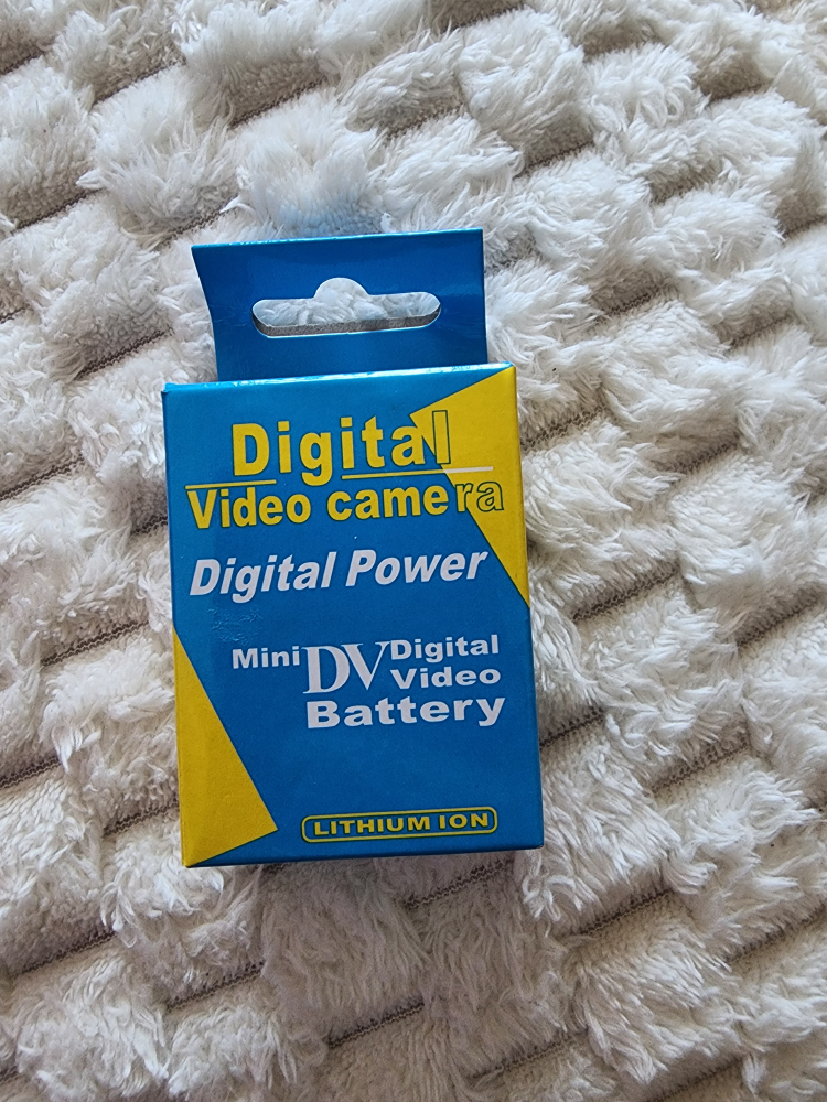 PowerExtra EN-EL5E 7.4V 2200mAh Battery - photo 3