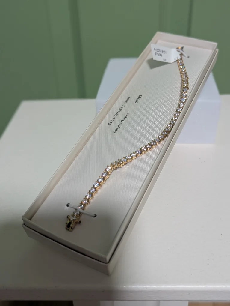 Gold Plated Cubic Zirconia/Zircon Tennis Bracelet image indicator(2)