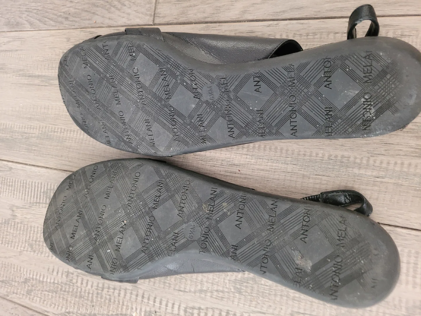 Antonio Melani Black Leather Slingback Sandals - Size 7 image indicator(3)