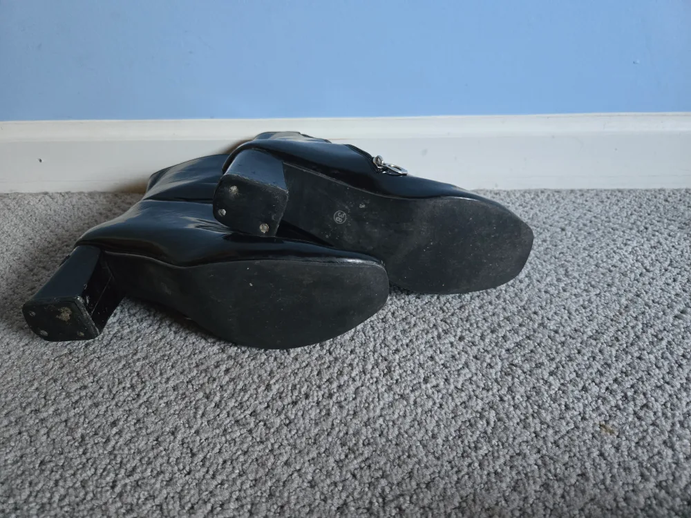 Black Patent faux Leather Ankle Boots (Size 7 women) image indicator(3)