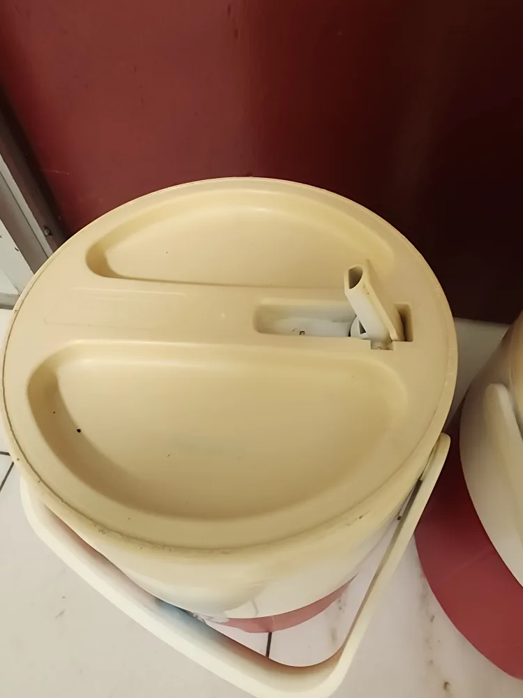 Coleman 7.5 L Water Jug - 2 Available image indicator(6)