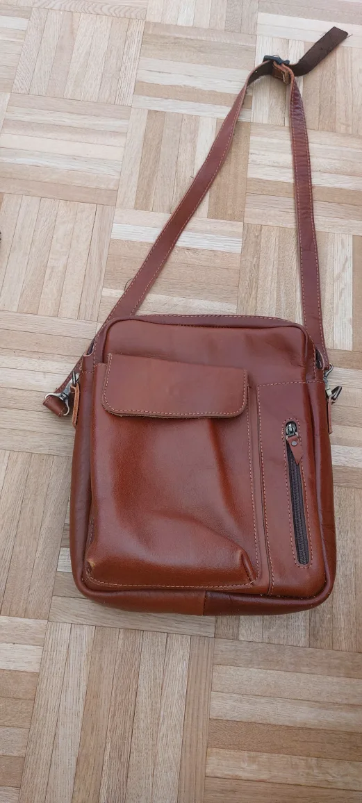 Brown Leather Crossbody Bag thumbnail