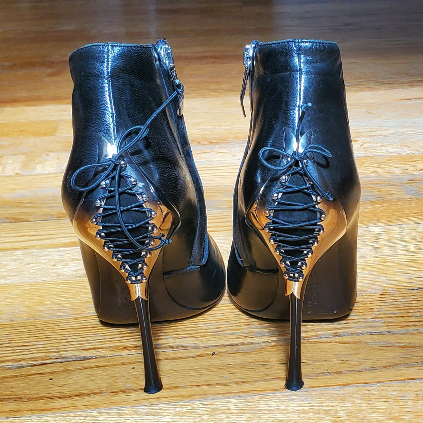 Gianmarco Lorenzi Black Leather Heeled Booties - photo 2