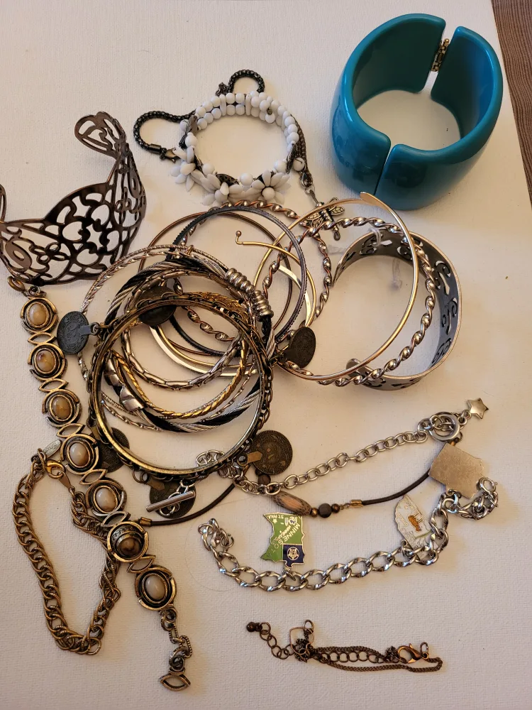 Assorted Bracelet Lot -$35 for all Various Styles & Colours thumbnail