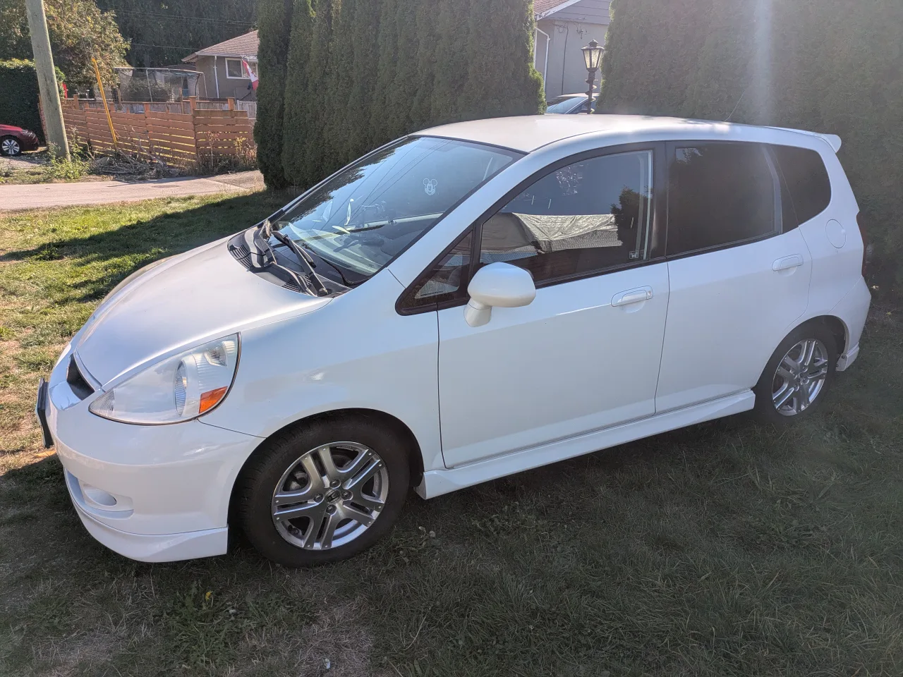 2008 Honda Fit 5dr HB Auto Sport. BC LOCAL VEHICLE- White image indicator(2)