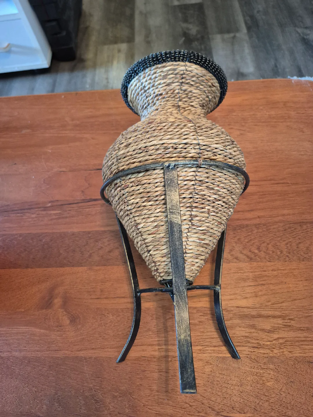 Woven Vase with Metal Stand thumbnail