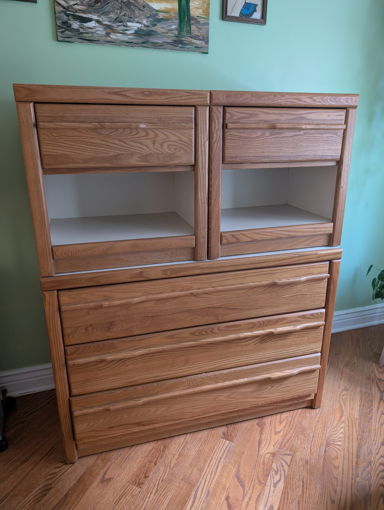 2 Wooden Nightstands - photo 5
