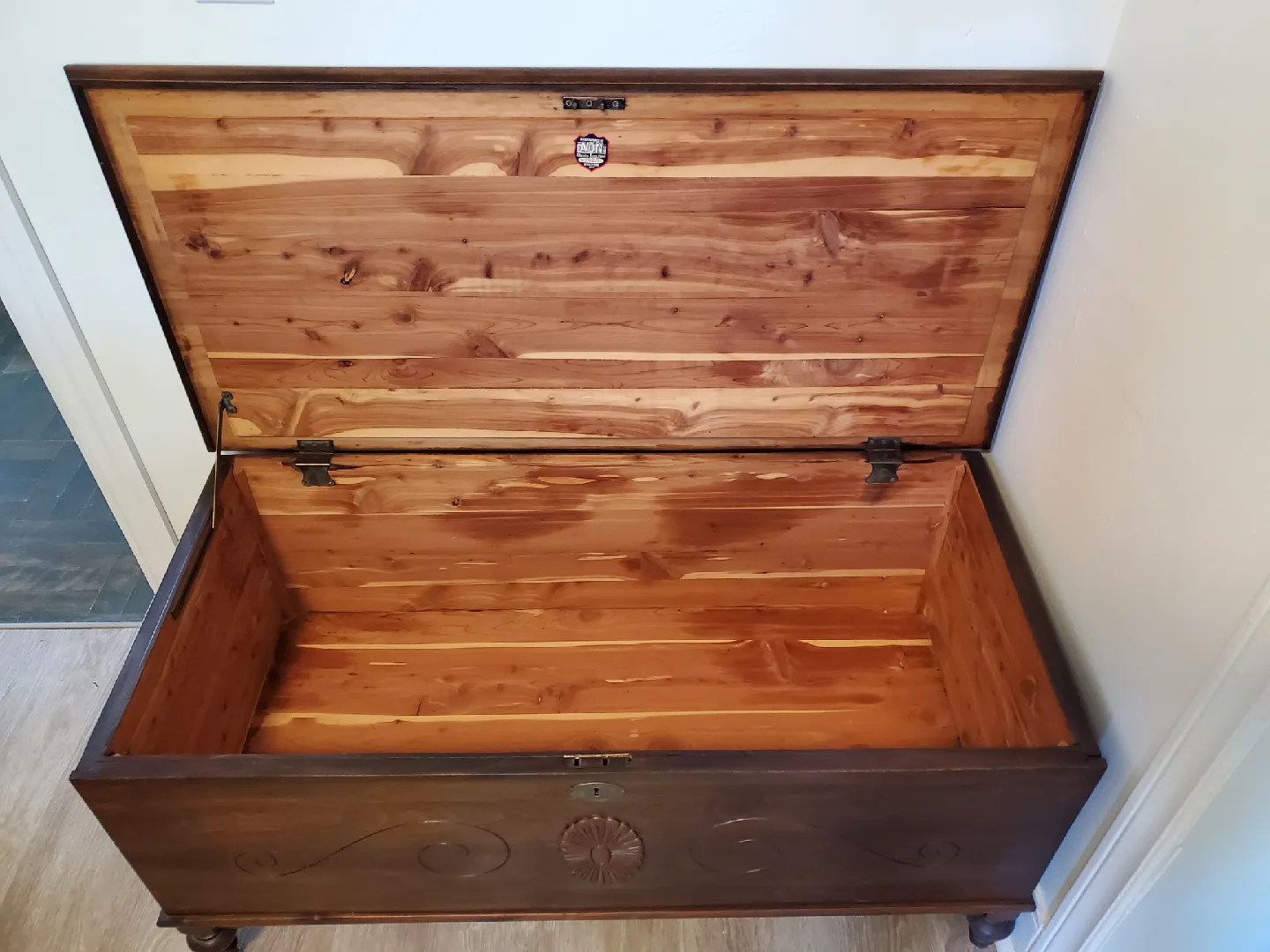 Vintage Cedar Chest image indicator(3)