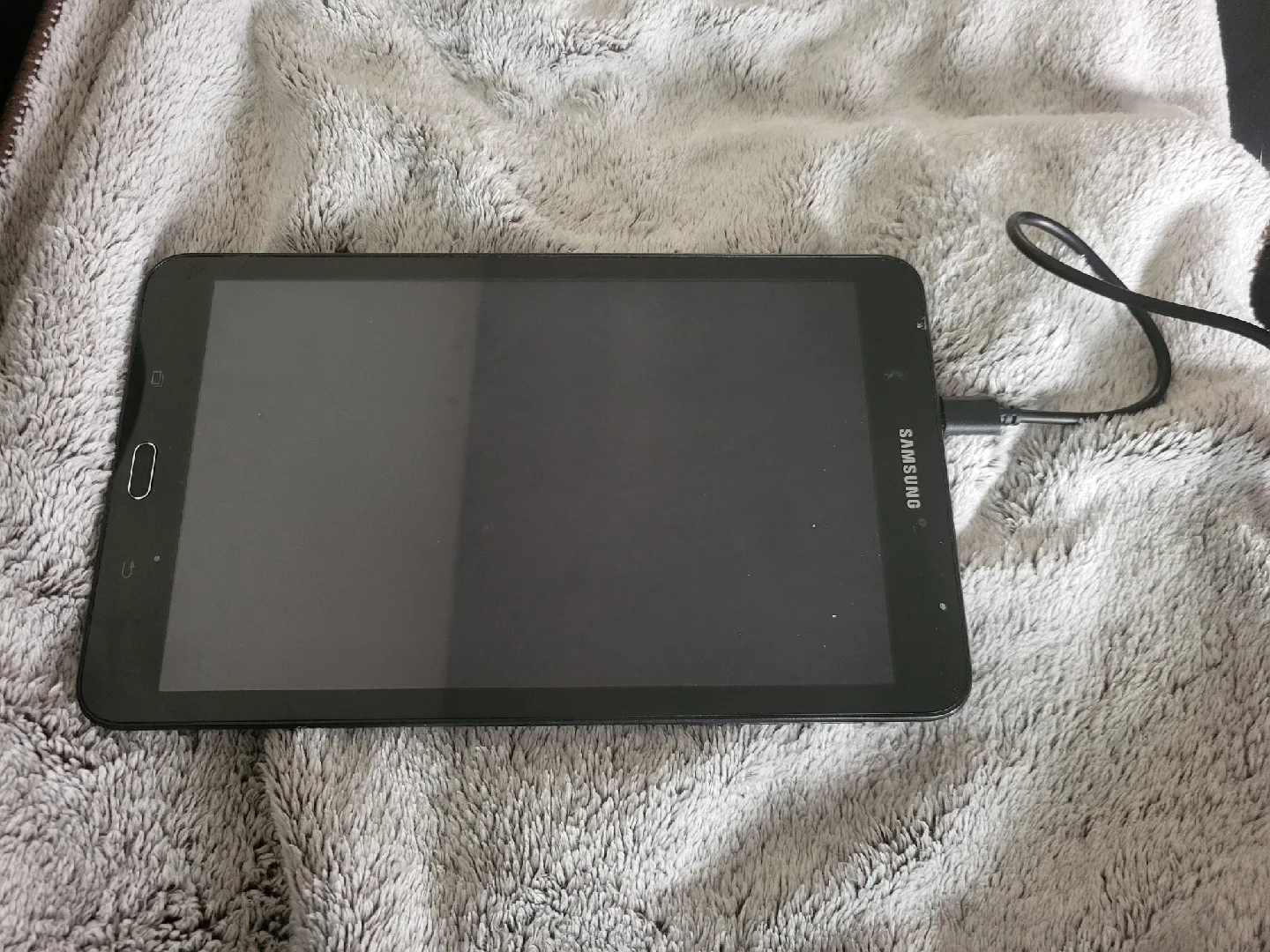 Samsung Galaxy Tab A 8.0" Black image indicator(2)