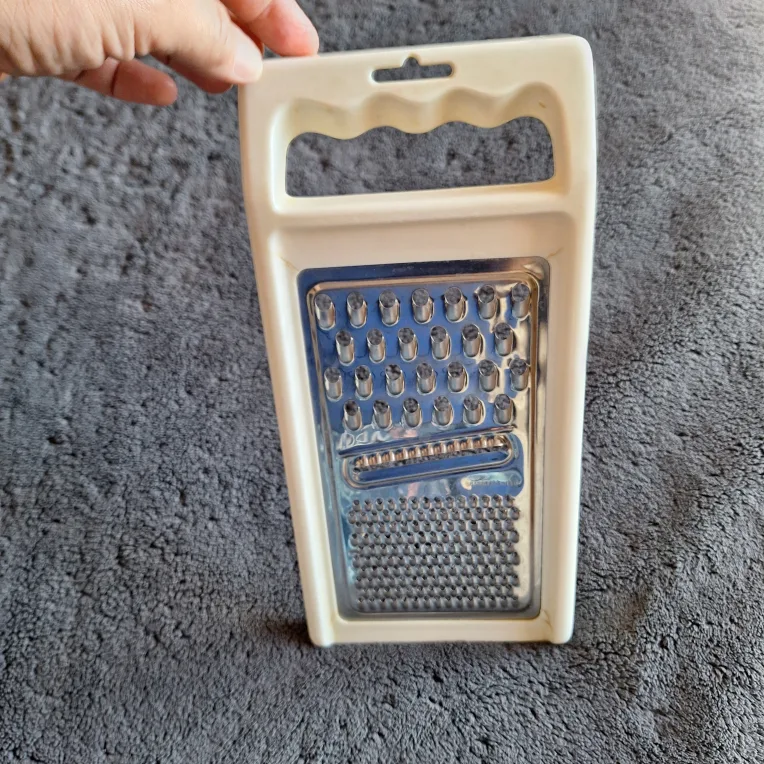 Handheld Box Grater thumbnail