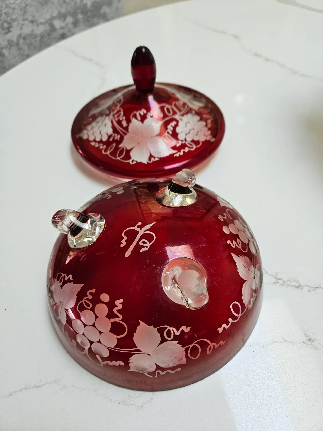 Red Glass Candy Dish with Lid image indicator(5)