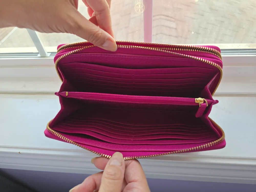 Tory Burch Pink Leather Wallet image indicator(6)