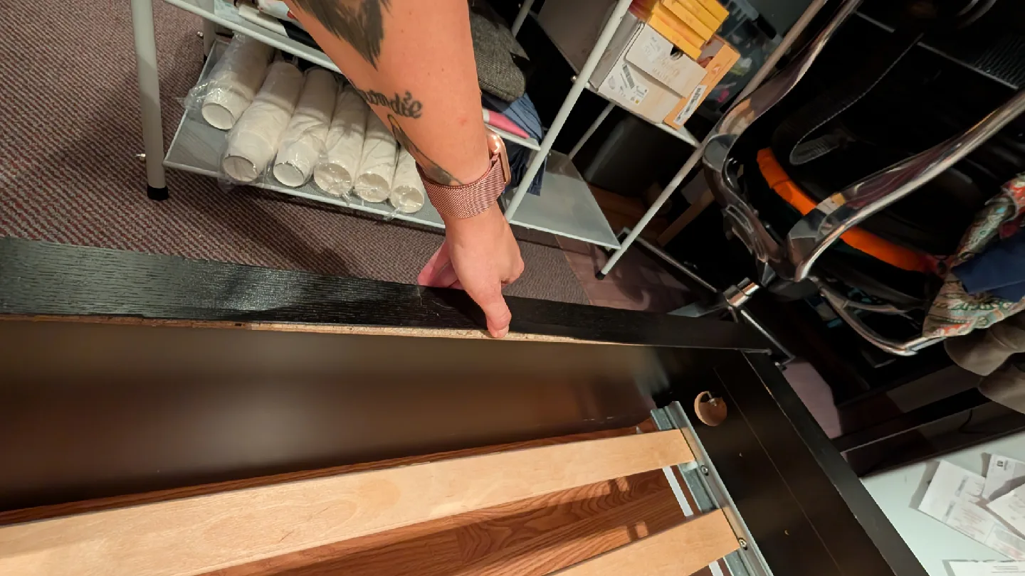 King Sized Black Low Malm Bed Frame - Great Condition image indicator(5)