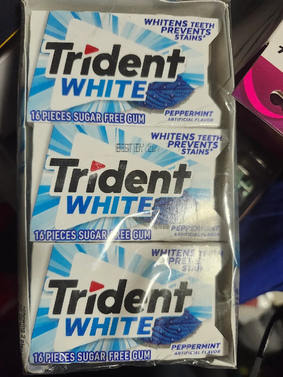 Trident White Peppermint Gum (9 packs) thumbnail