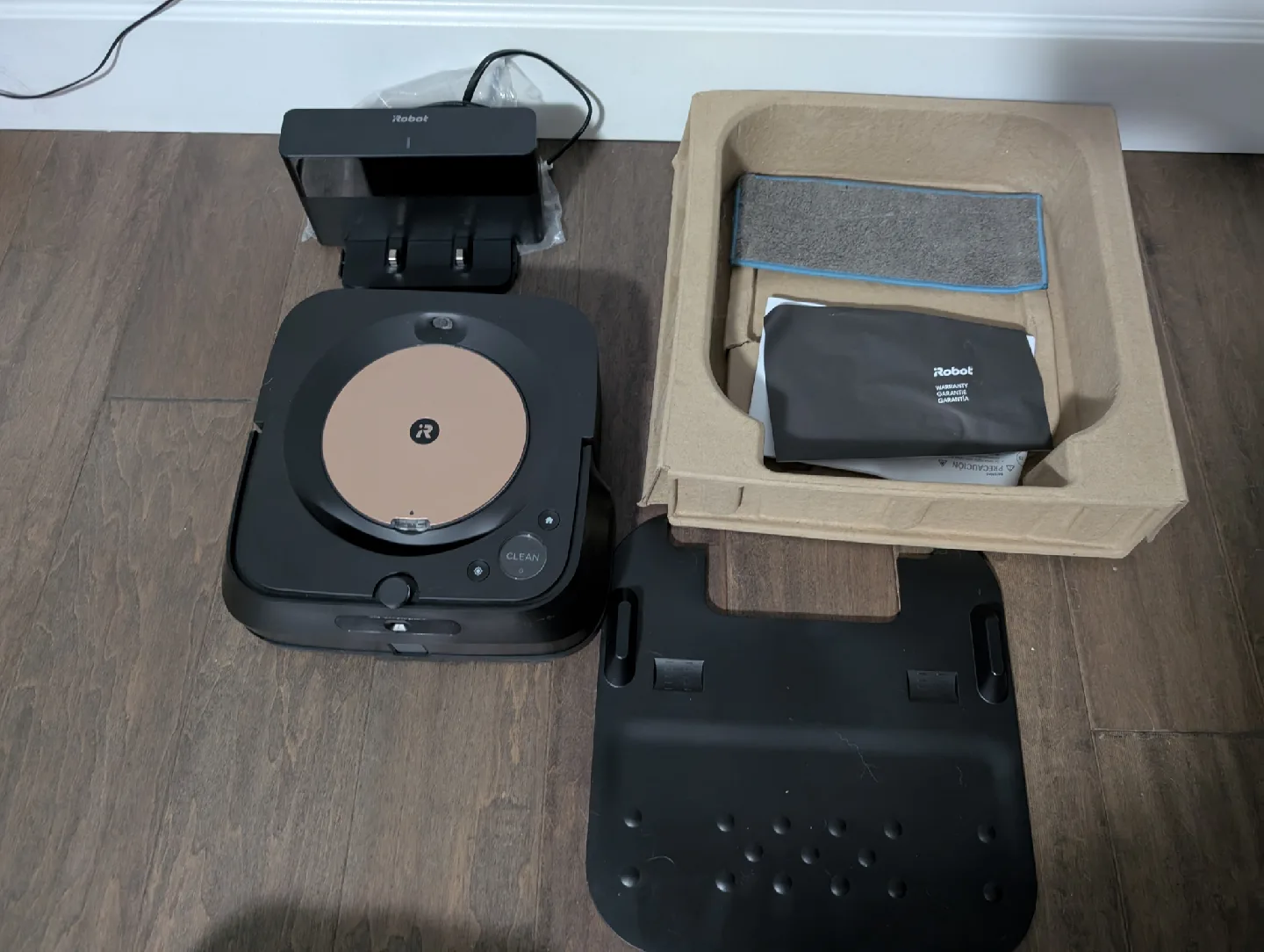 Brand New iRobot Braava Jet m6 Mop For Sale image indicator(5)