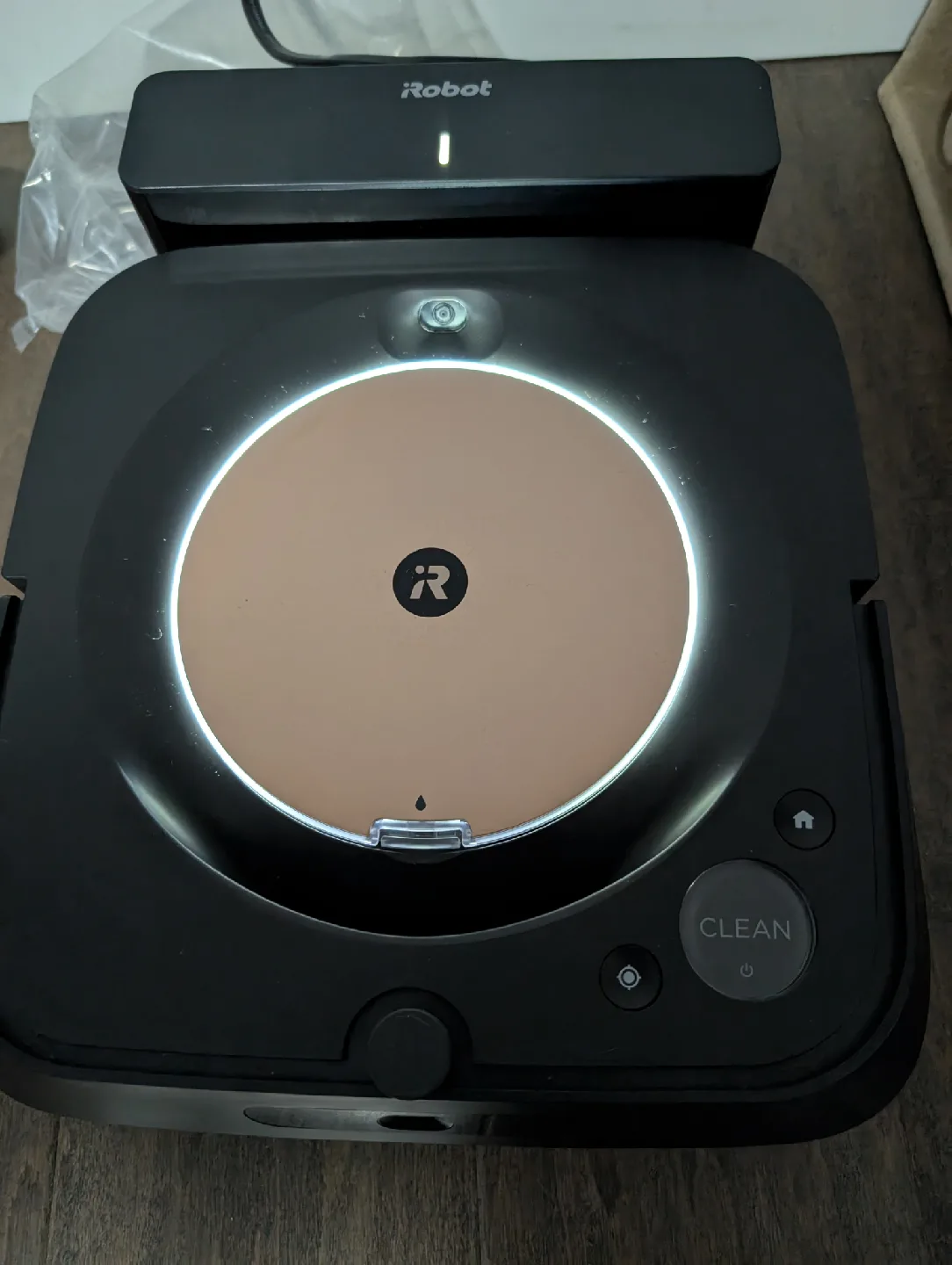 Brand New iRobot Braava Jet m6 Mop For Sale image indicator(8)