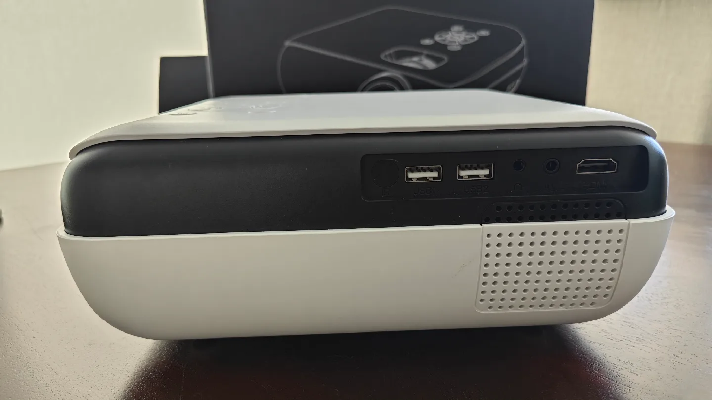 Portable HD Bluetooth Projector 🥕 image indicator(3)