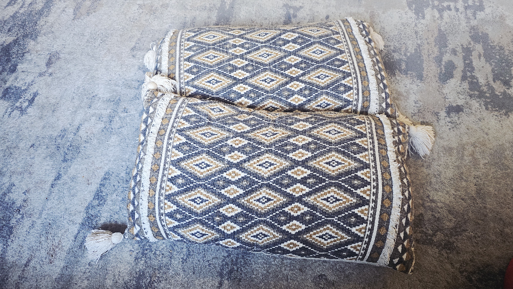 Decorative Throw Pillows - Set of 2 - photo 2