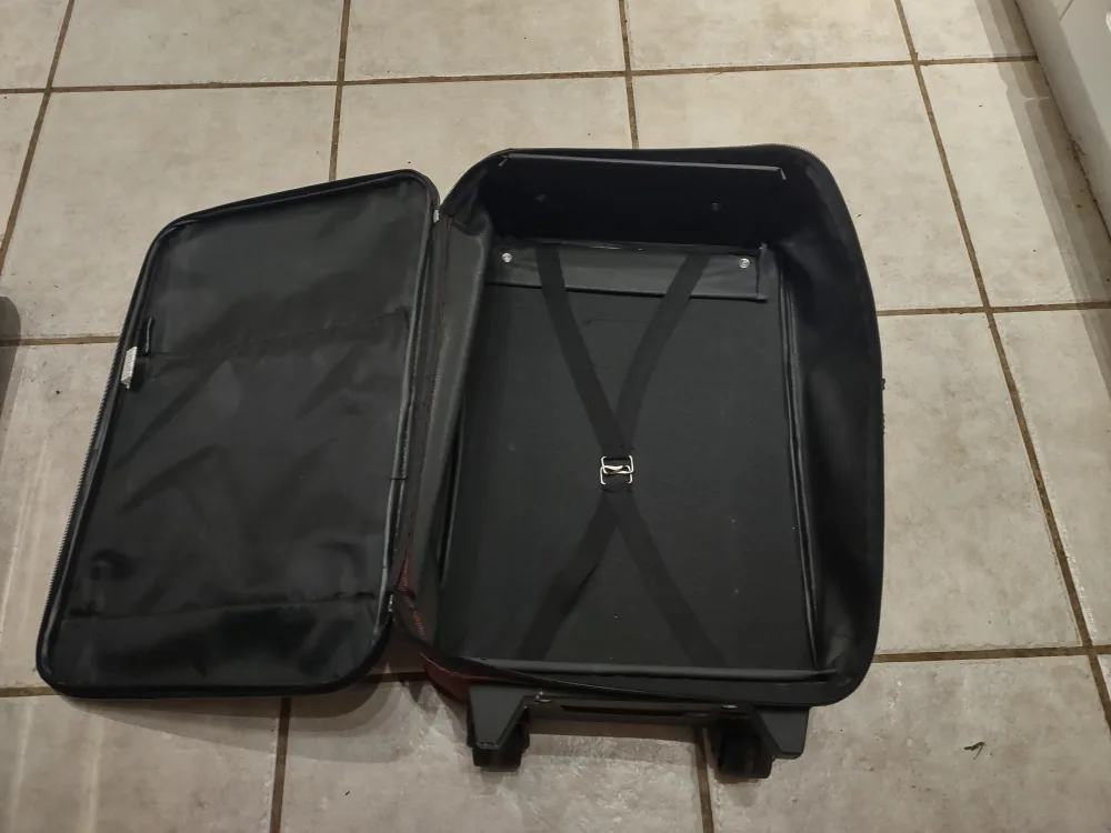 Jetliner Carry-On Luggage - Burgundy image indicator(4)